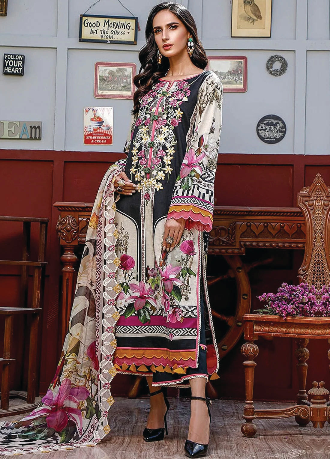 MB EMBROIDERED UN-STITCHED LAWN 3-PC SUIT - Malabis