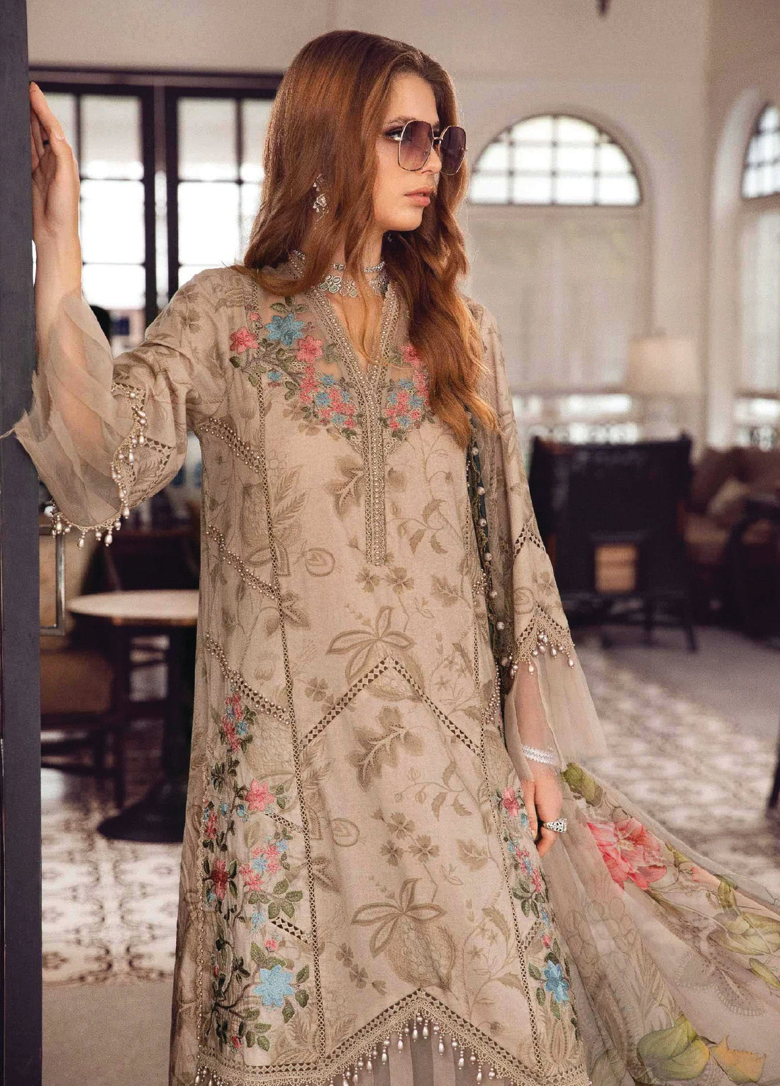 MB EMBROIDERED UN-STITCHED LAWN 3-PC SUIT - Malabis